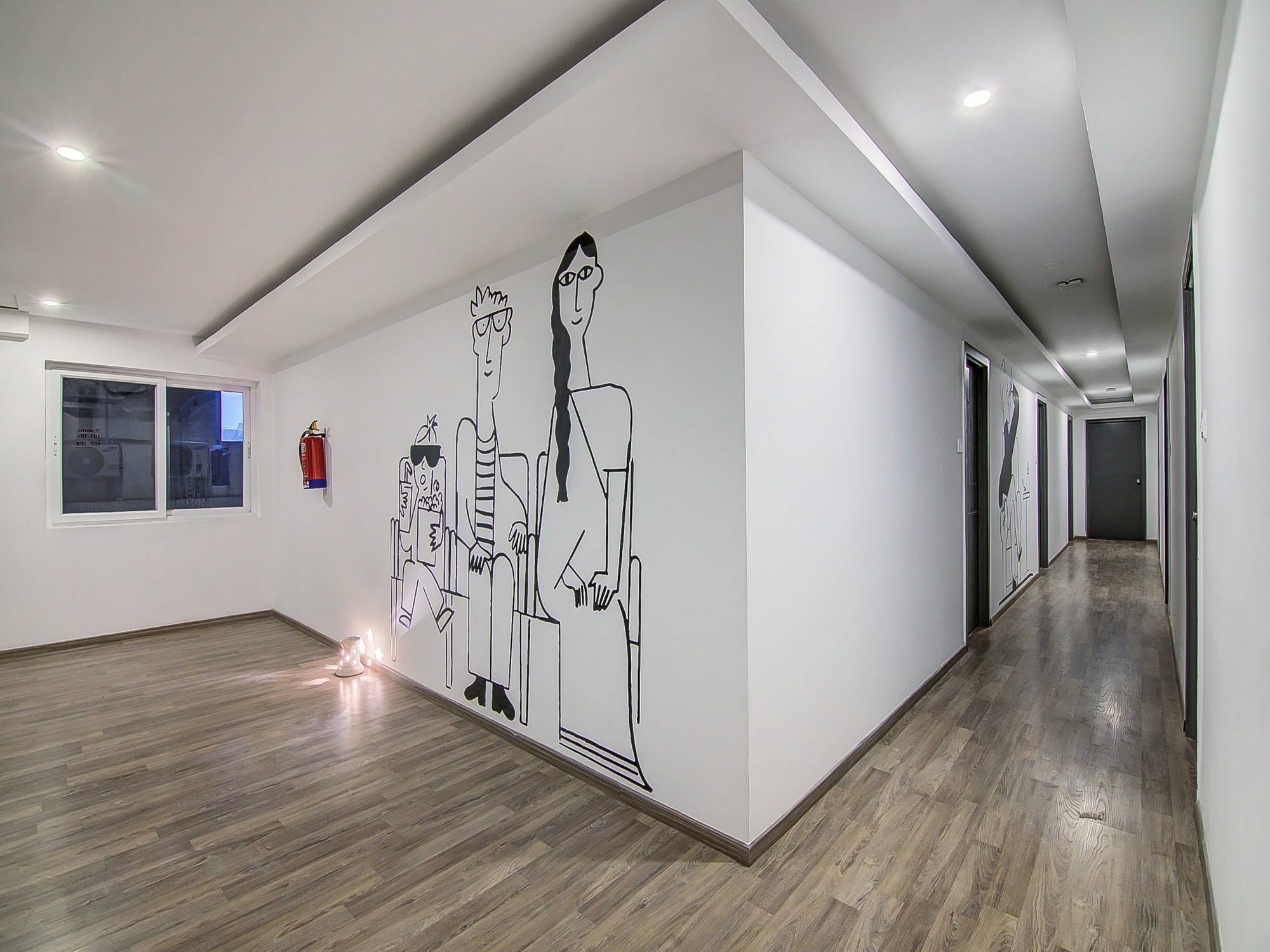 Oyo Townhouse 034 -Halcyon Hitech City Road حيدر أباد المظهر الخارجي الصورة