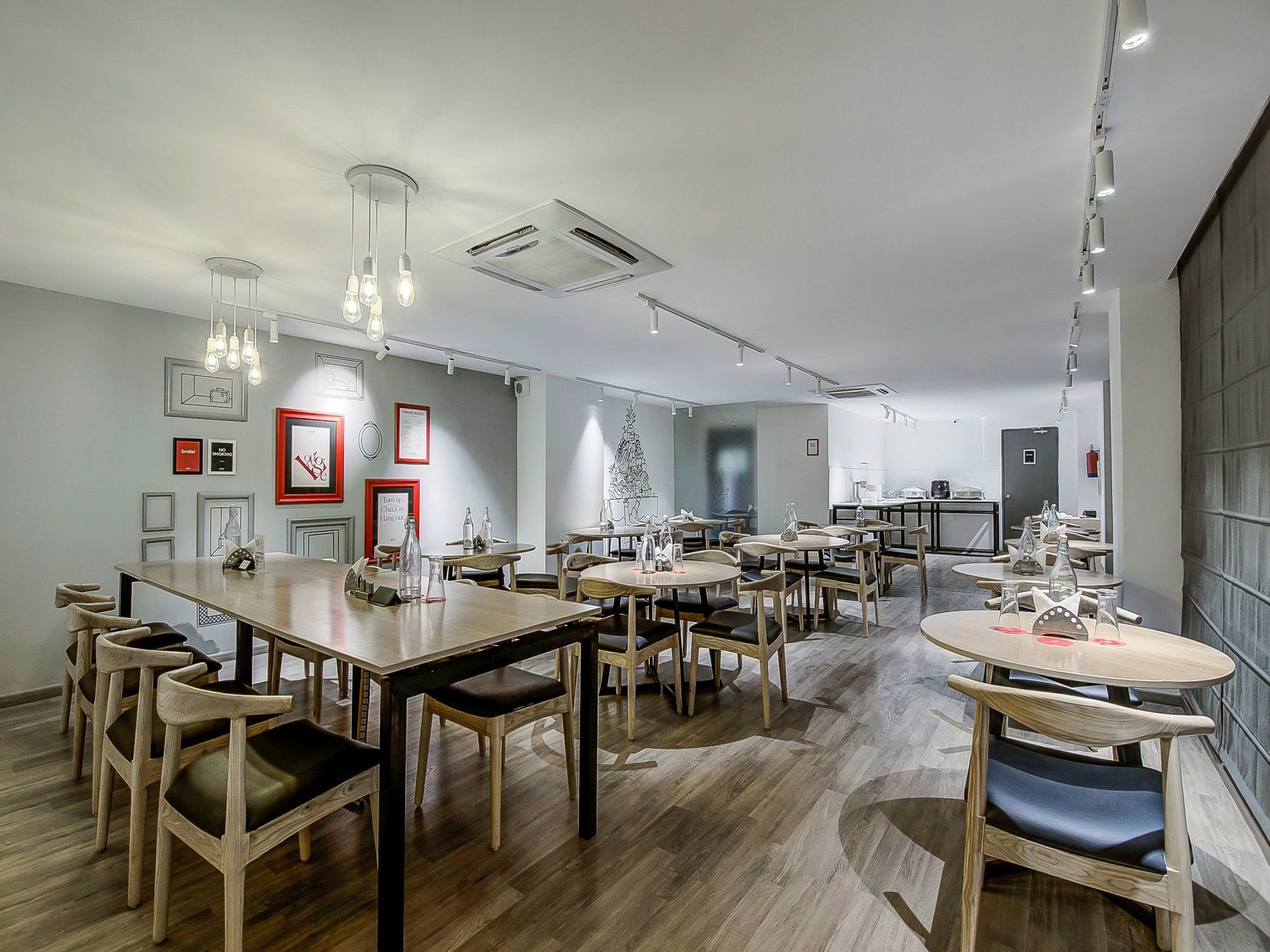 Oyo Townhouse 034 -Halcyon Hitech City Road حيدر أباد المظهر الخارجي الصورة